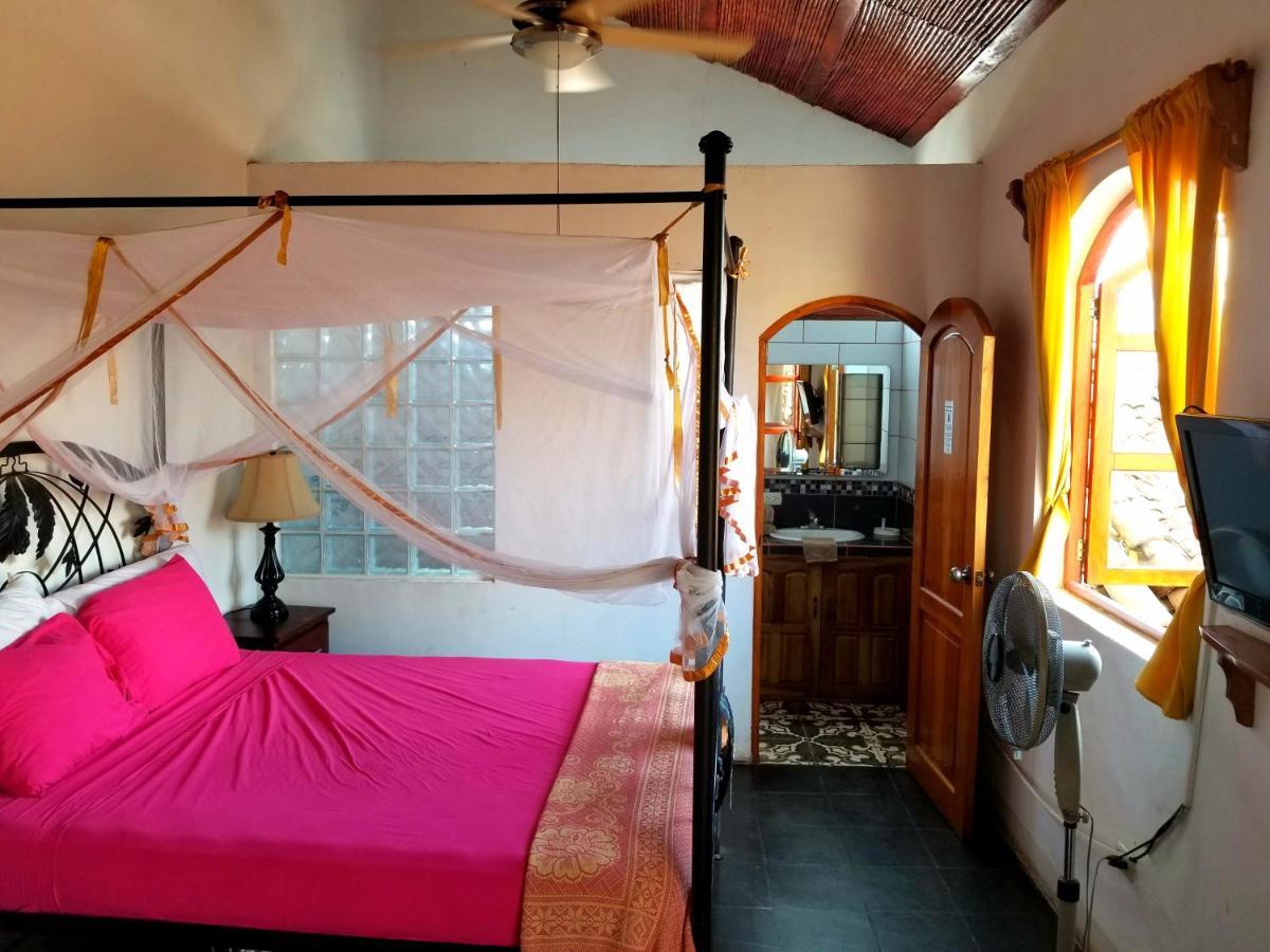 Casa Del Agua Bed & Breakfast Granada Ngoại thất bức ảnh