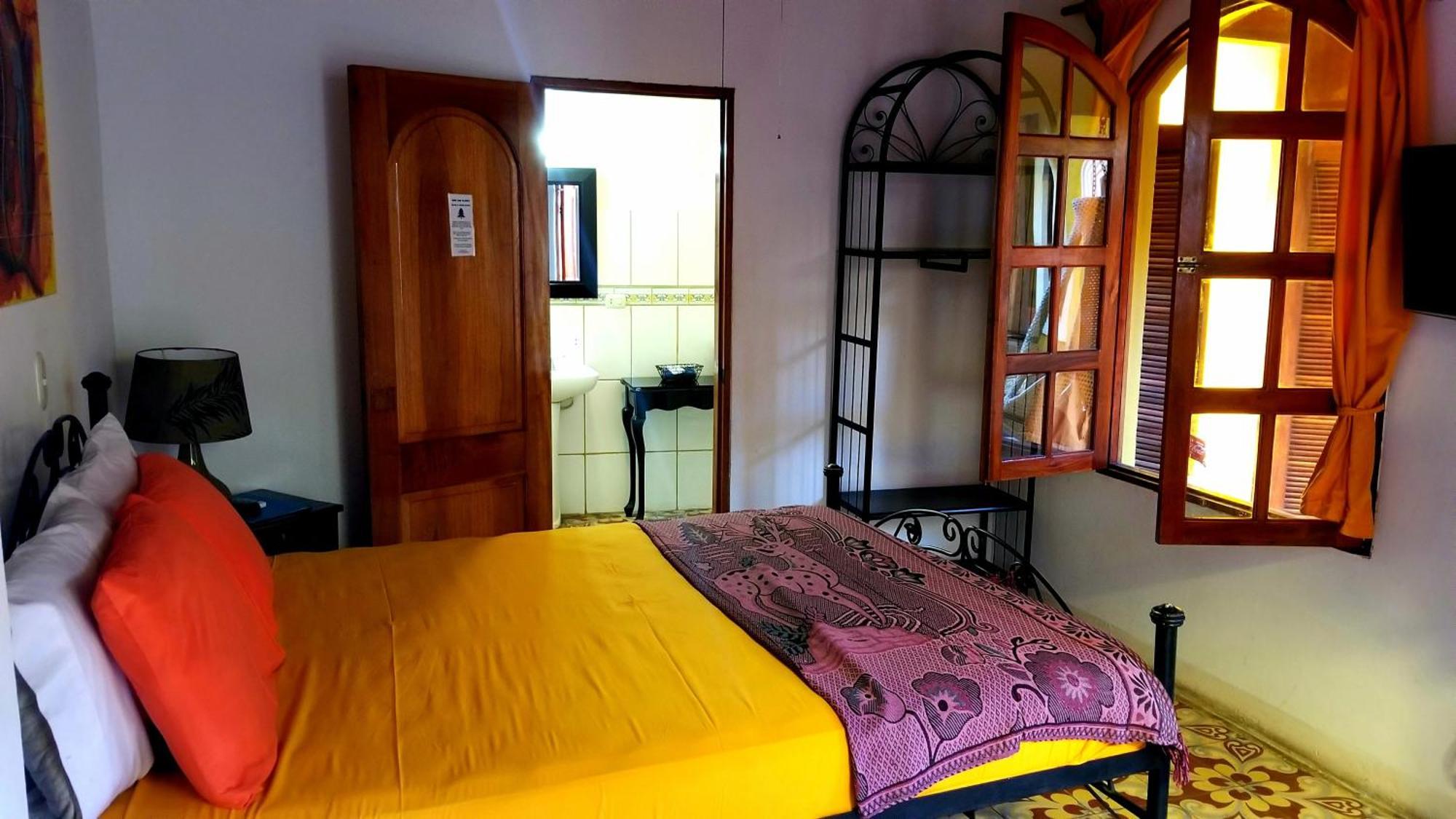 Casa Del Agua Bed & Breakfast Granada Phòng bức ảnh